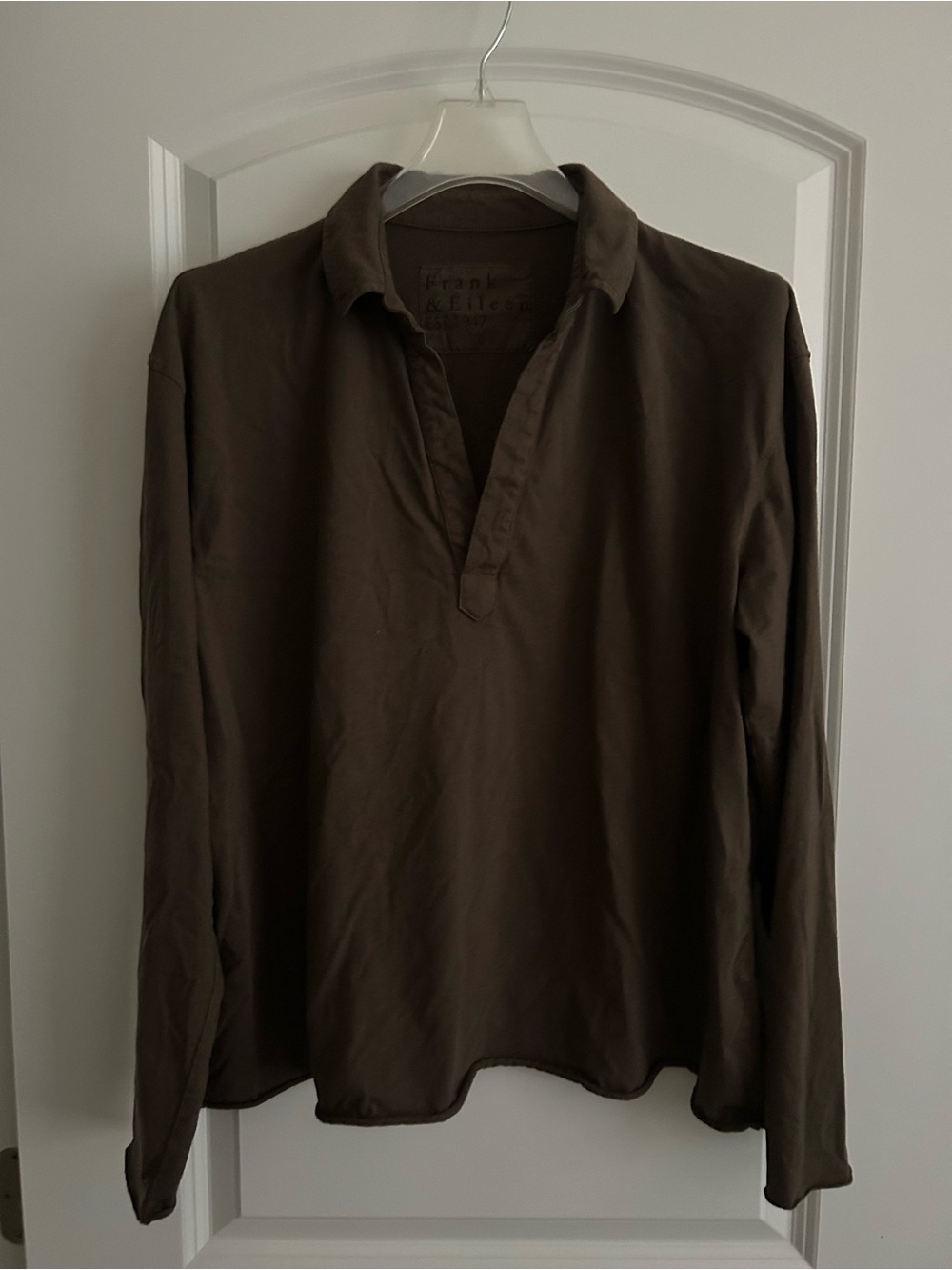 Frank & Eileen Olive Long-Sleeve Patrick Popover Henley size Large
